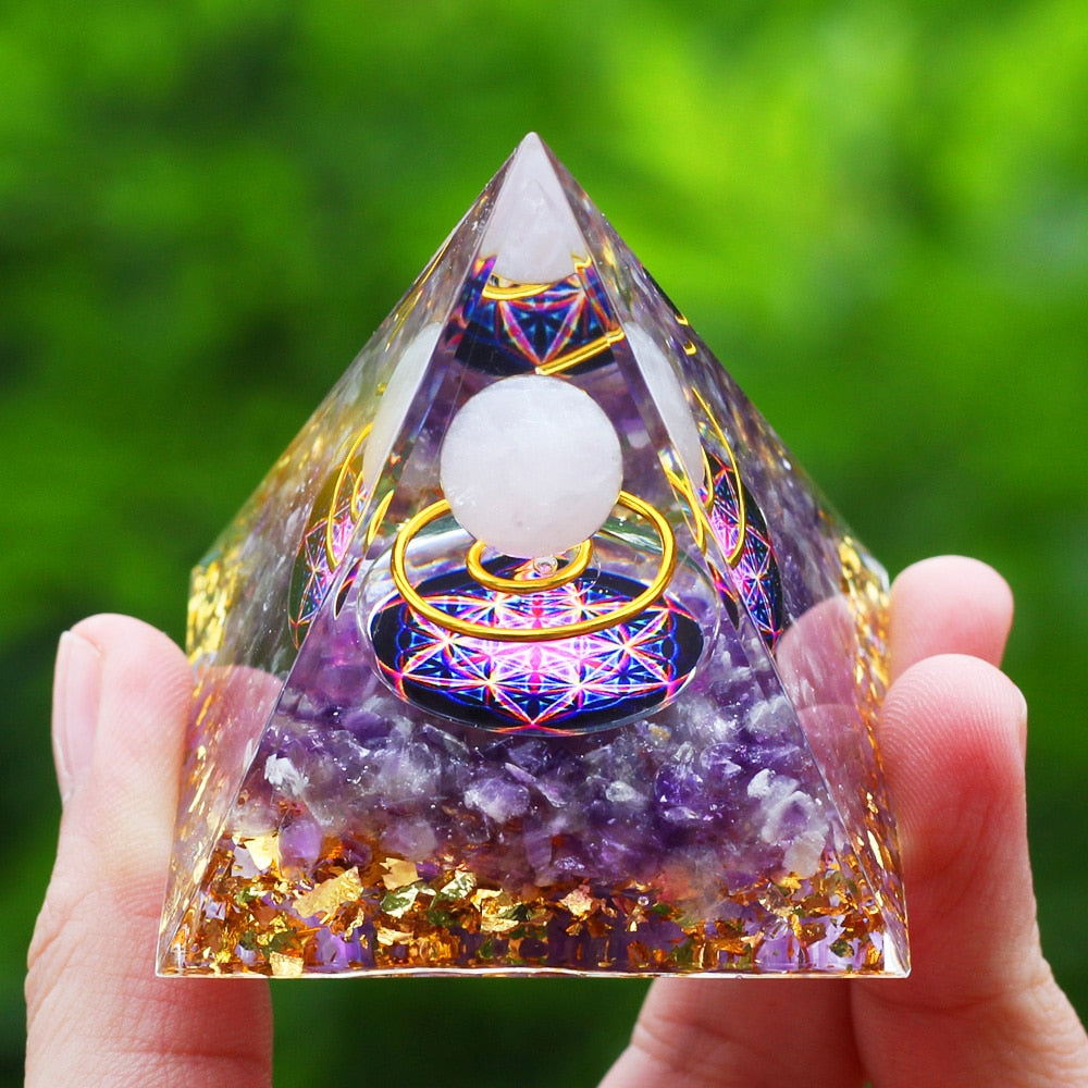 pyramide-orgonite-violet